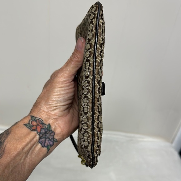 Coach Brown and Tan Geometric Clutch Wristlet - Picture 5 of 11